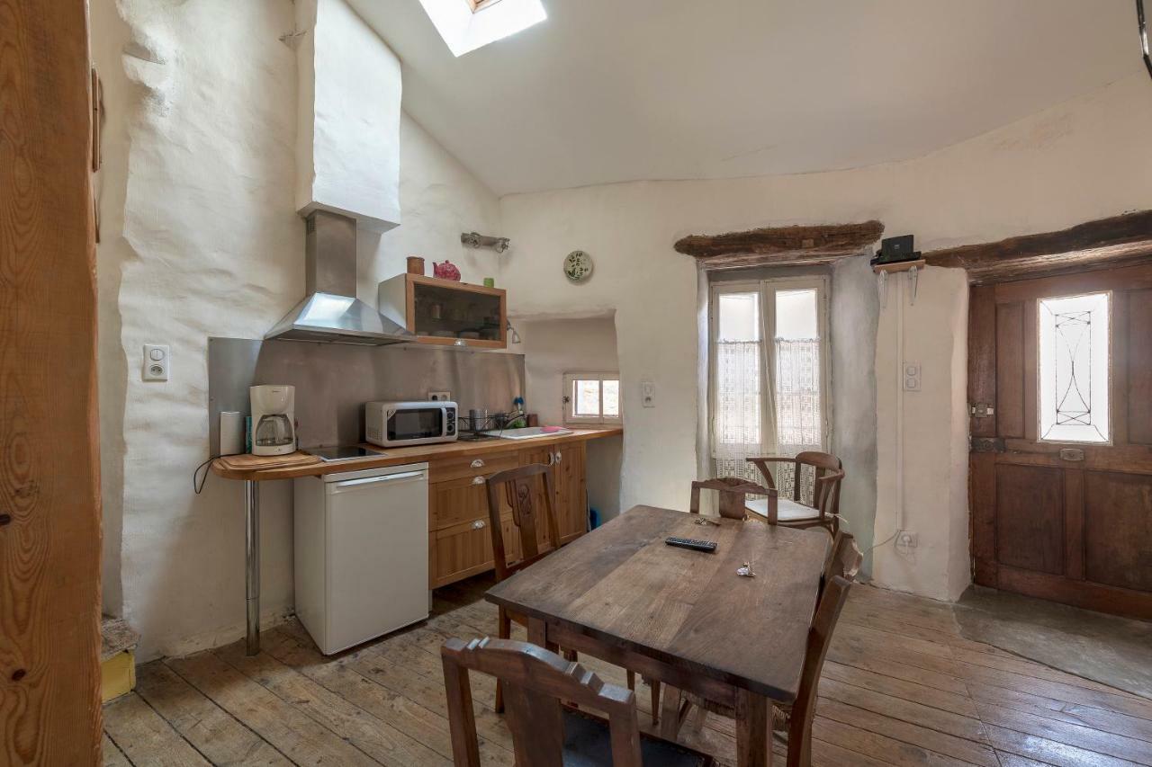 La maison d'Angèle Sainte-Eulalie-de-Cernon Esterno foto