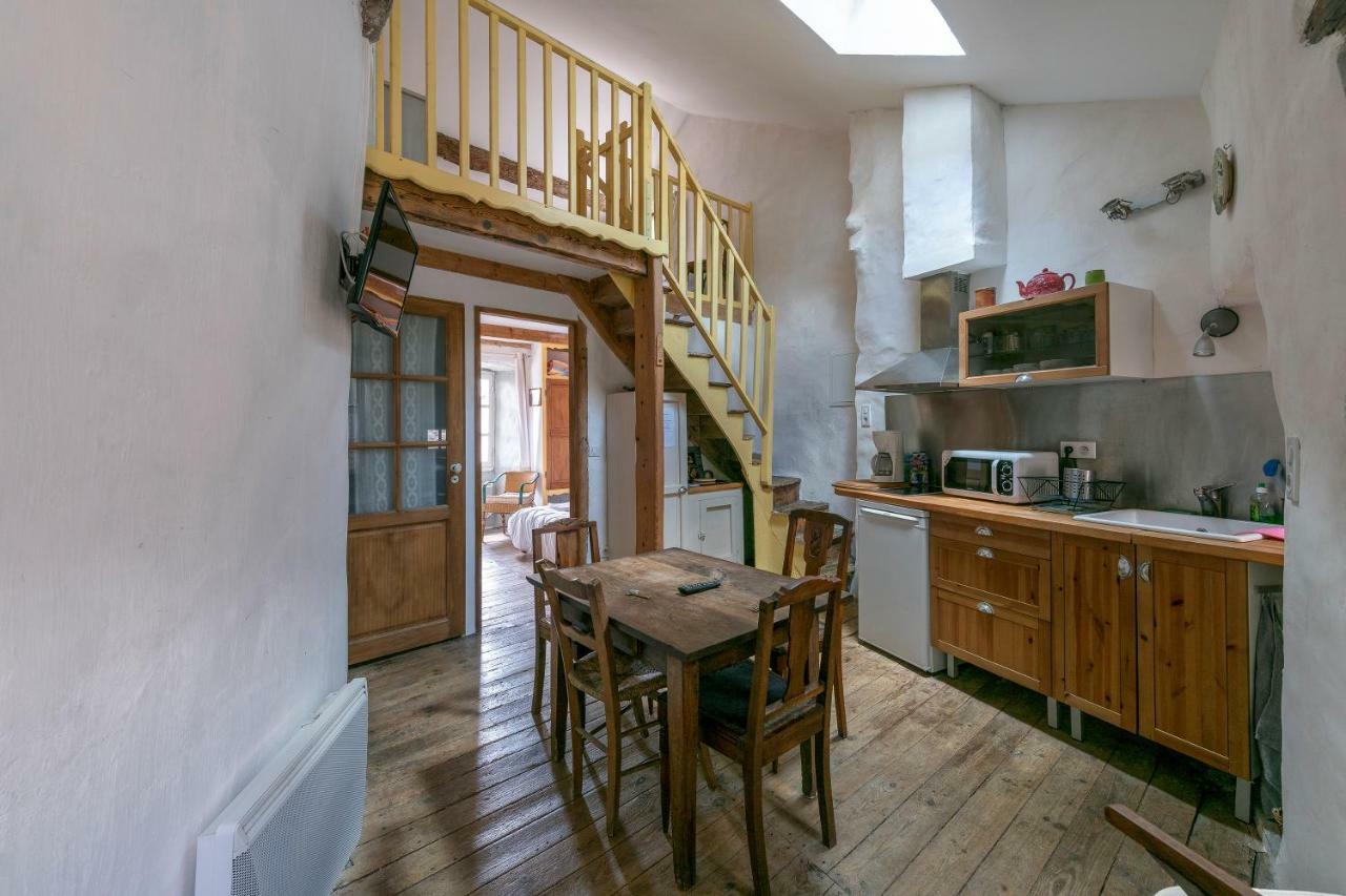 La maison d'Angèle Sainte-Eulalie-de-Cernon Esterno foto